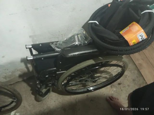 Cadeira de roda 