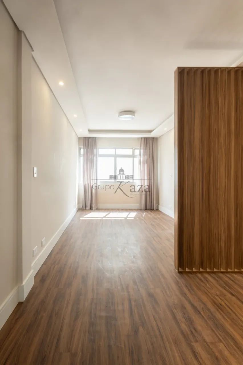 Apartamento - Itaim Bibi - 2 Dormitórios - 76m².