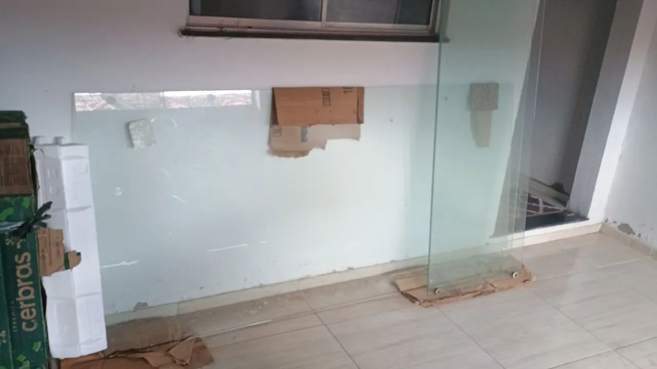 Porta de vidro de temperado 1.00 x 2.10