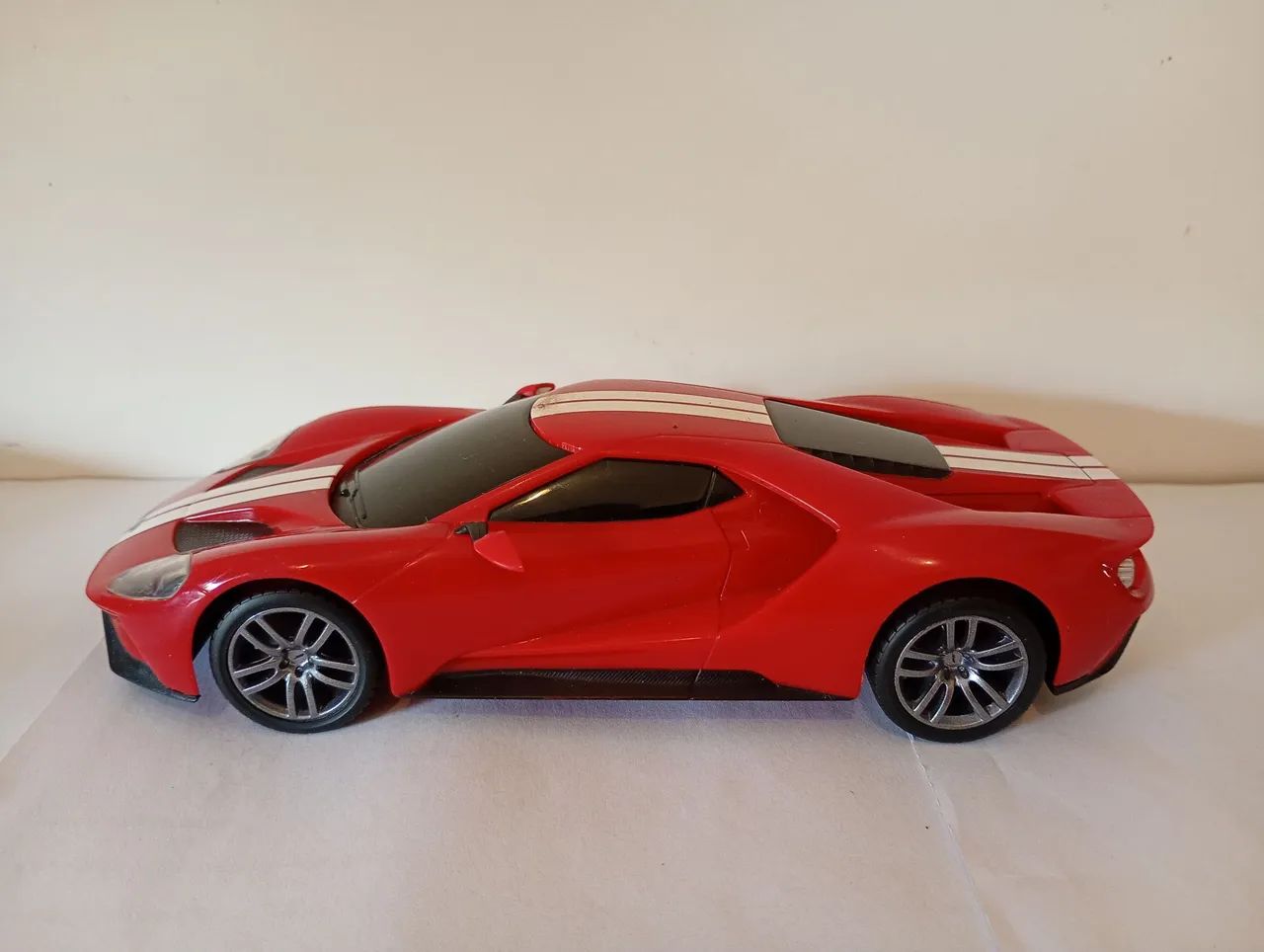 Maisto - Miniatura Ford GT  - Foto 3