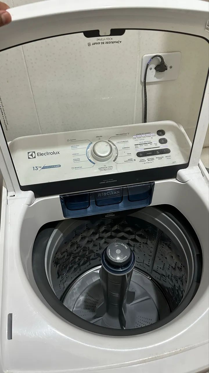 Máquina de lavar Electrolux 13
