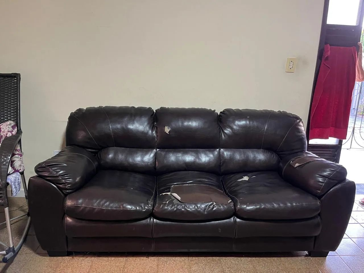 Vendo sofá de 2 e 3 lugares 