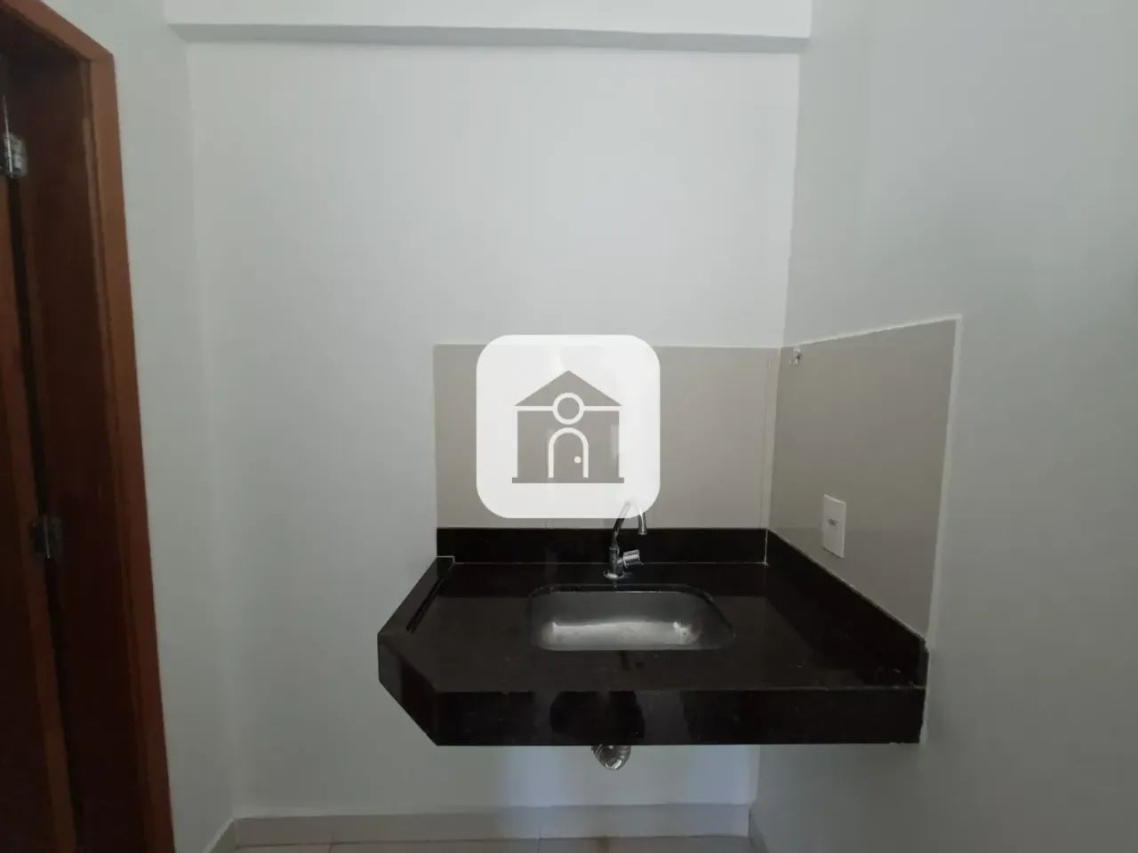 Sala para locação no bairro Presidente Roosevelt - Foto 2