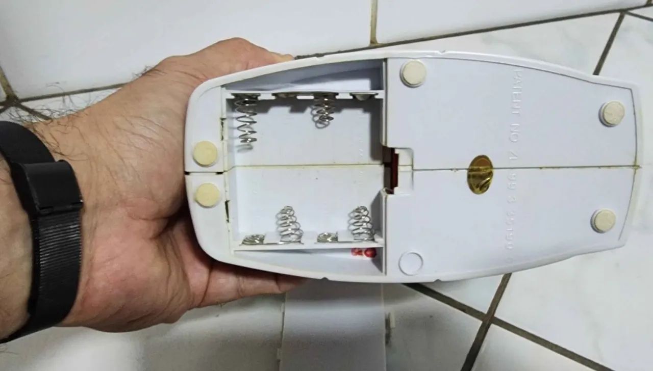 Mini máquina de costura Baby Machine 2001 - Foto 6