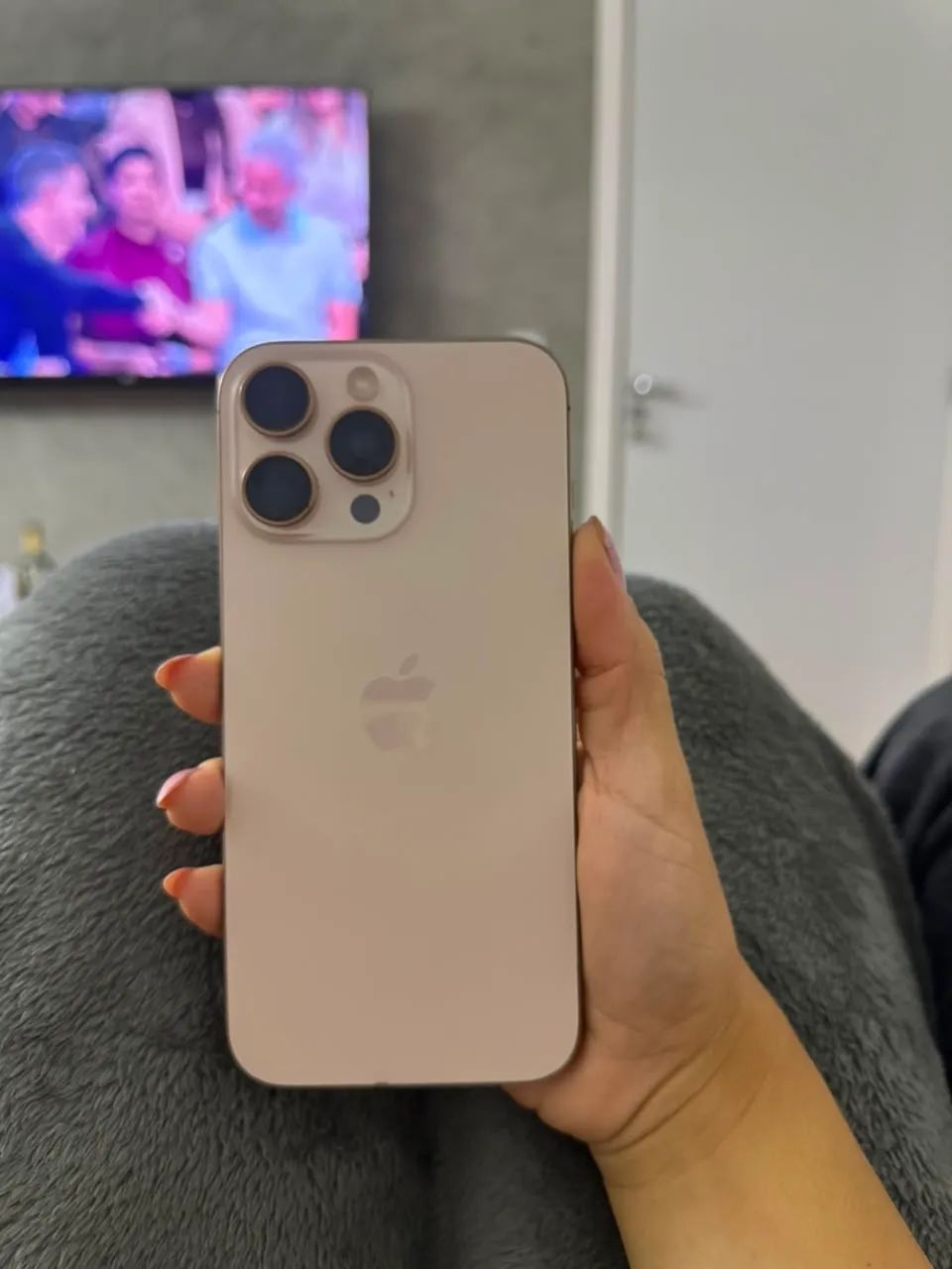 iPhone 16 pro max  - Foto 2