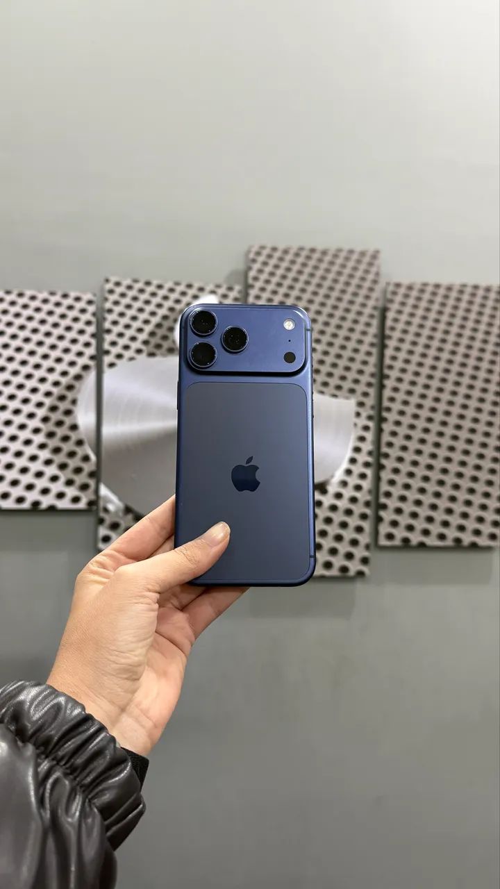 IPHONE 17 PRO MAX de 256 GB SEMINOVO 