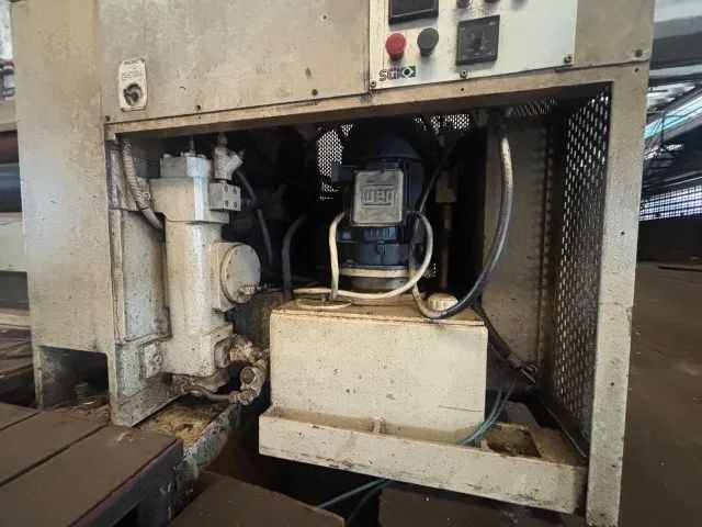 Enxugadeira / Estiradeira de Couros Seiko ET 33 - Foto 2