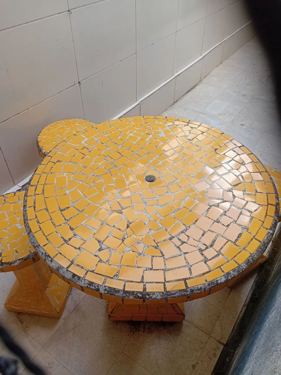 Conjunto mesa e banquetas concreto! - Foto 2
