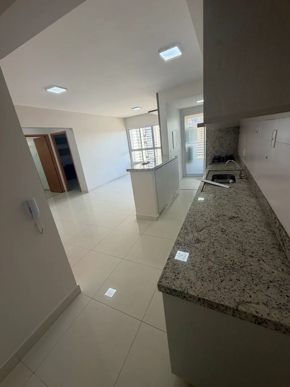Apartamento 2 quartos setor bueno mobiliado - Foto 4