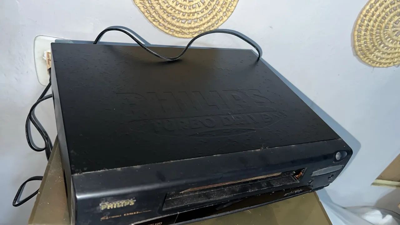 Vídeo Cassete Philips VR355 - Foto 2