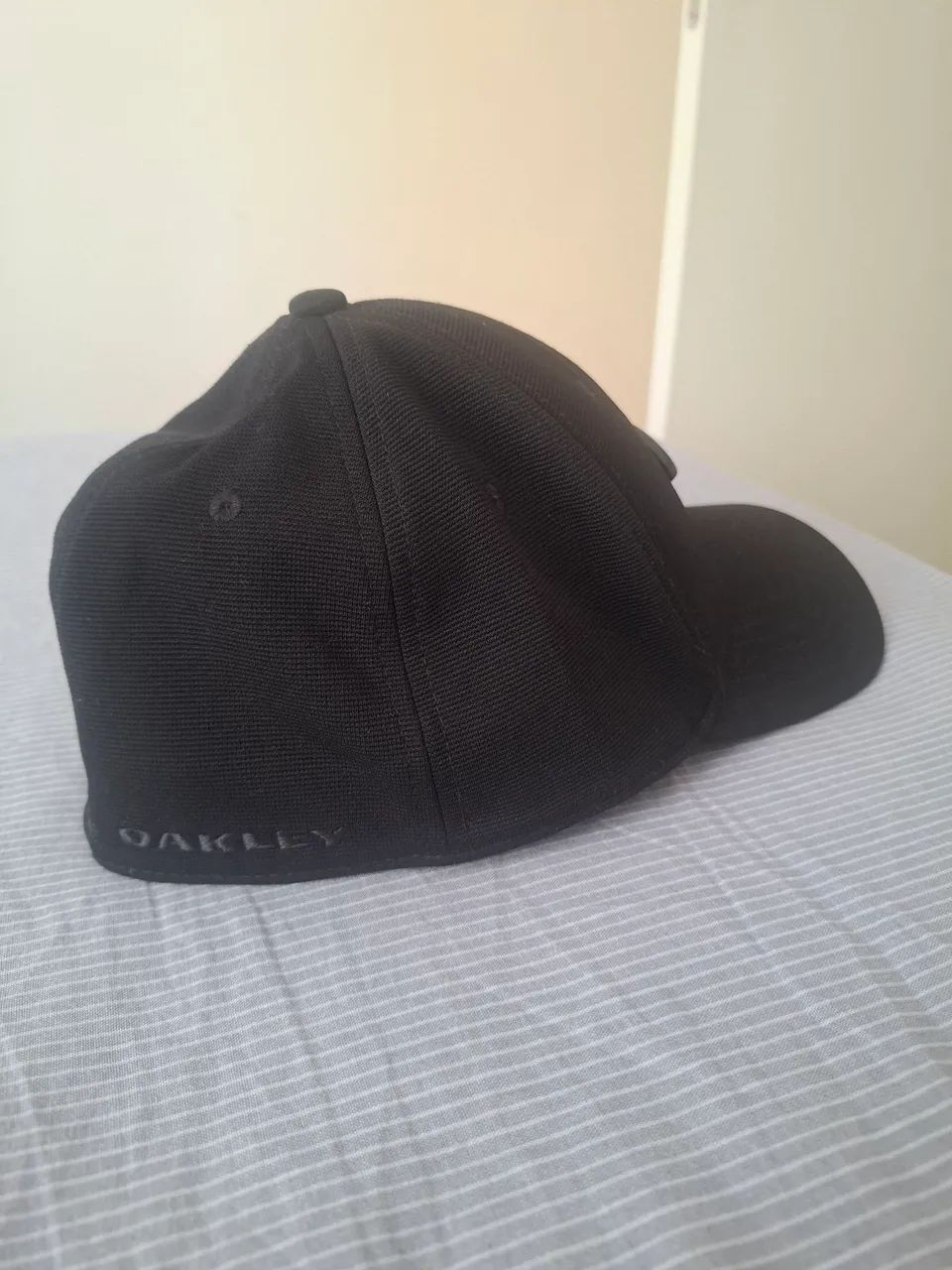 Bone Oakley Trican  - Foto 2