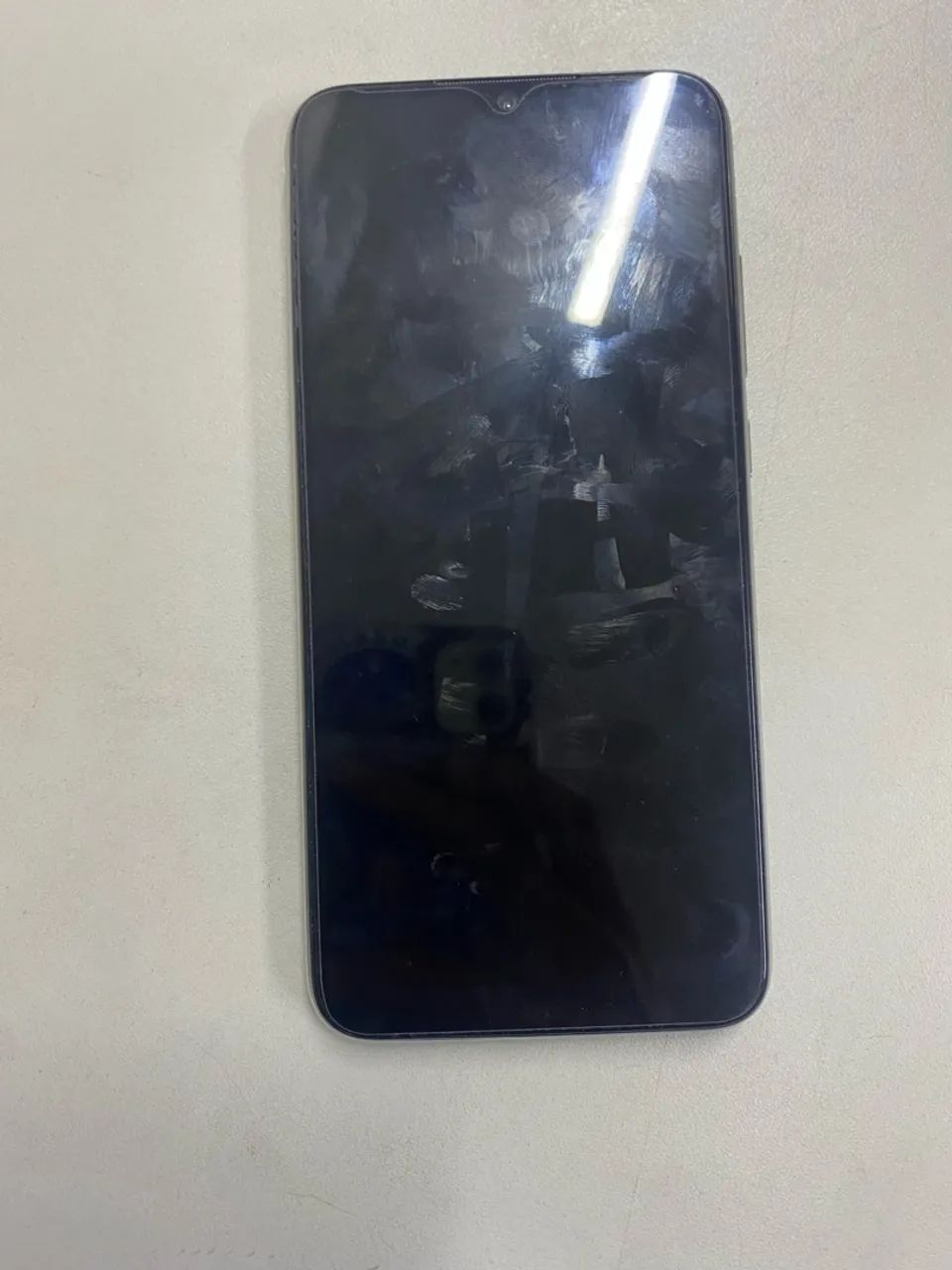 Celular super conservado 