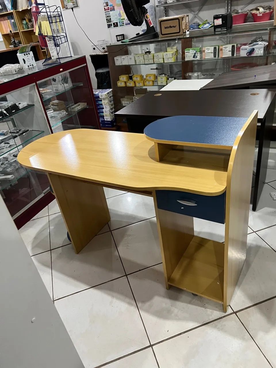 Mesa para computador completo com gaveta - Foto 3