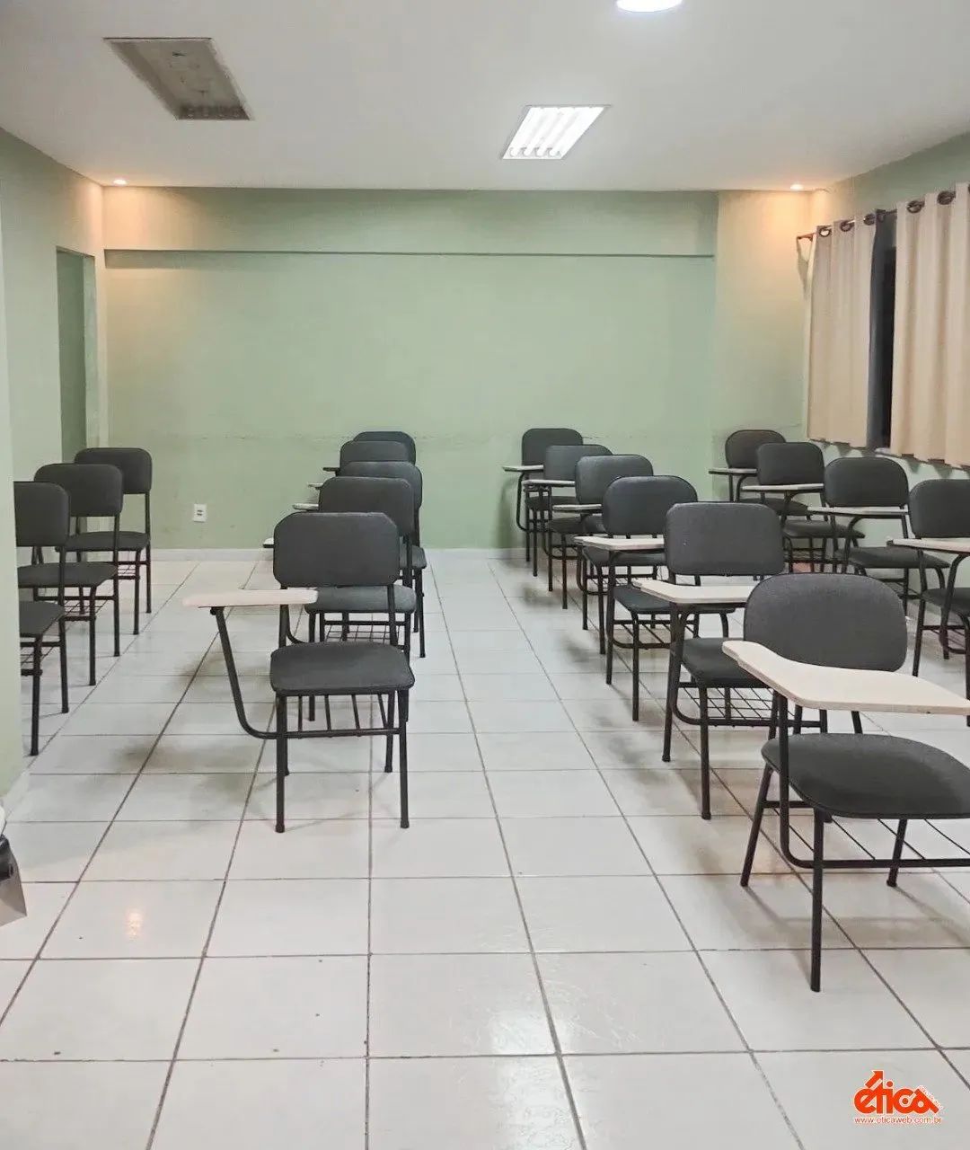 Ed. Clube de Engenharia, 48,00m² 01 vaga de garagem privativa. Cód. 68299 - Foto 2