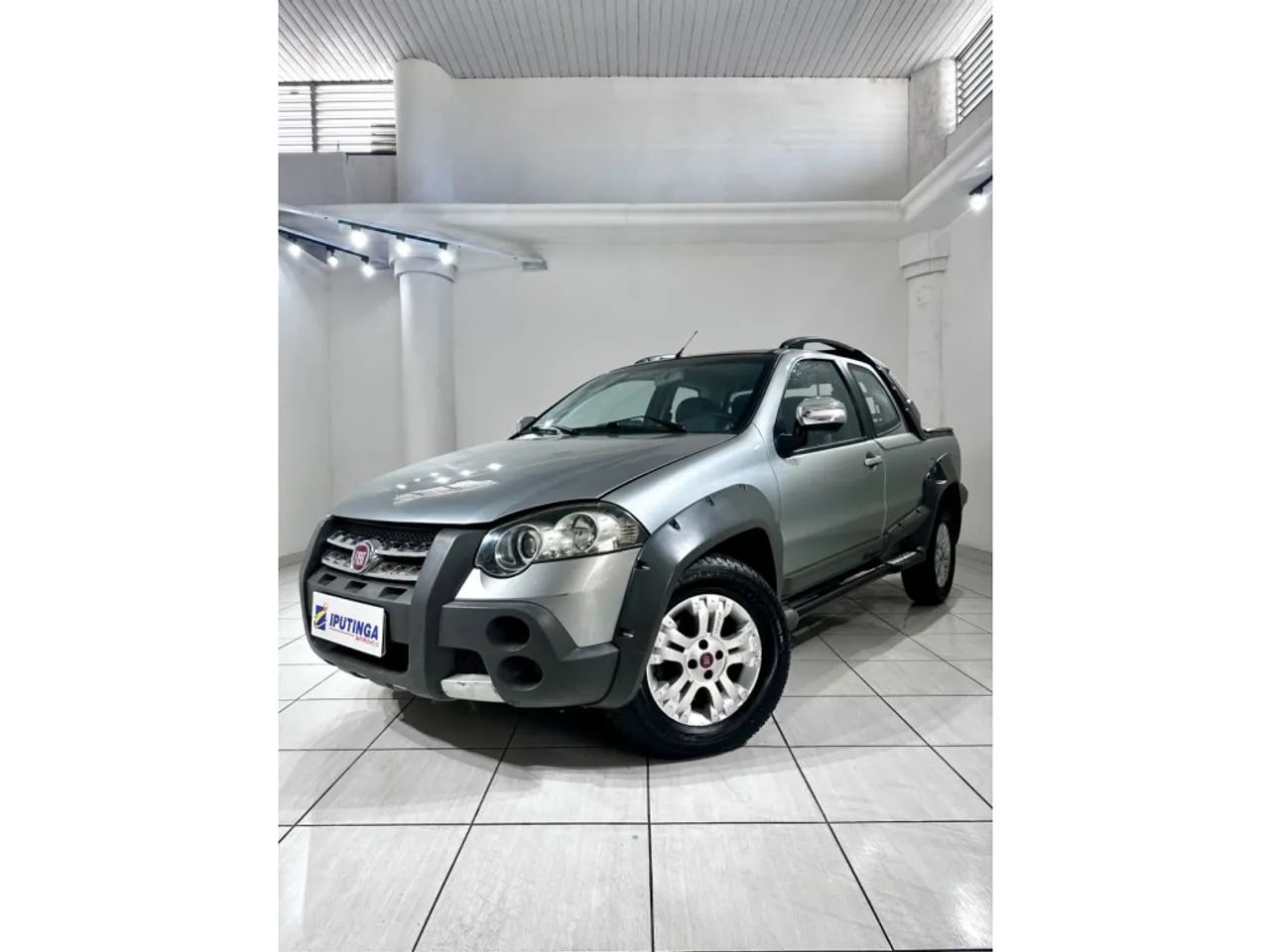 Fiat Strada Adventure1.8/ 1.8 Locker Flex CD 2012 - Foto 2