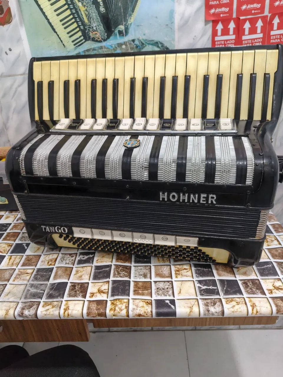 Sanfona HOHNER QUARTA  VOZ - Foto 3