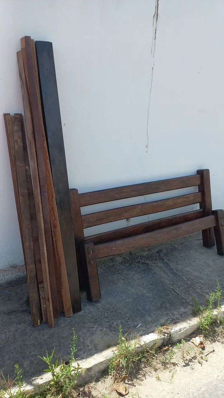 Cama de casal em madeira  - Foto 5