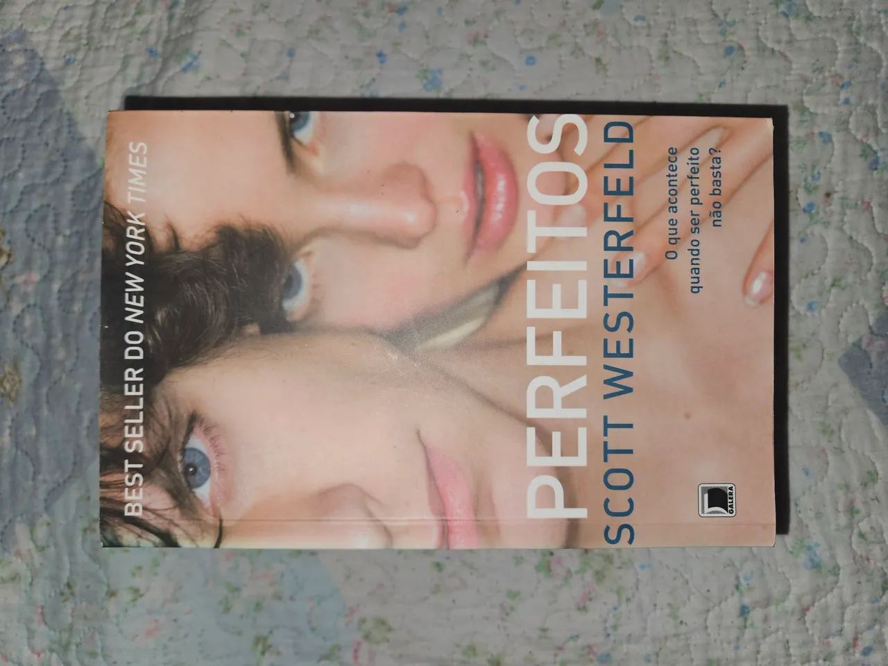 Coleção livros Feios - Scott Westerfeld - Foto 3