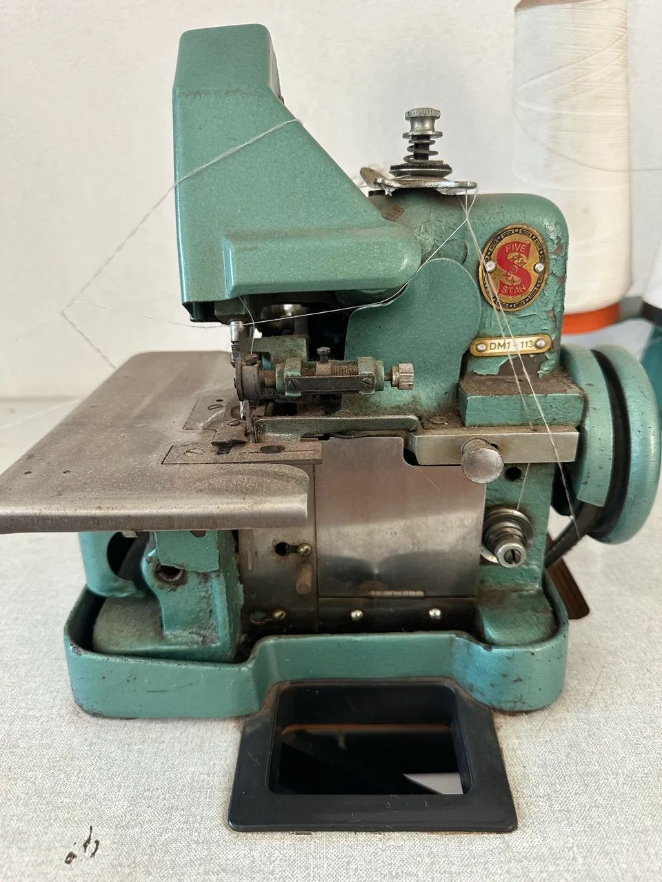 Máquina Overloque 