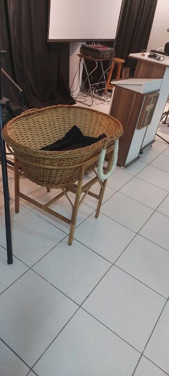 Berço Moisés em Vime