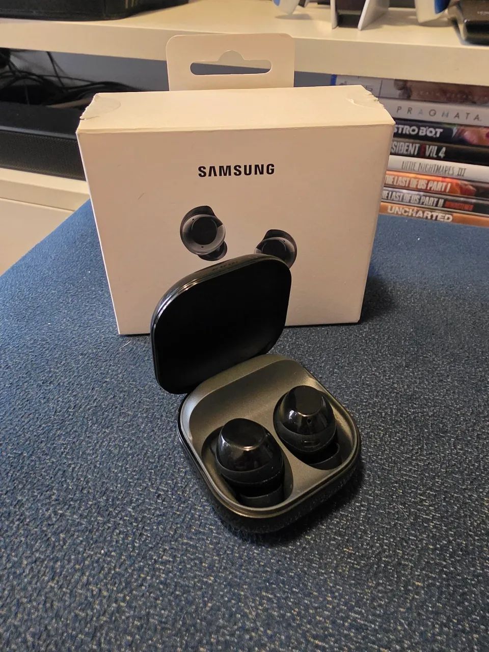 Galaxy buds core