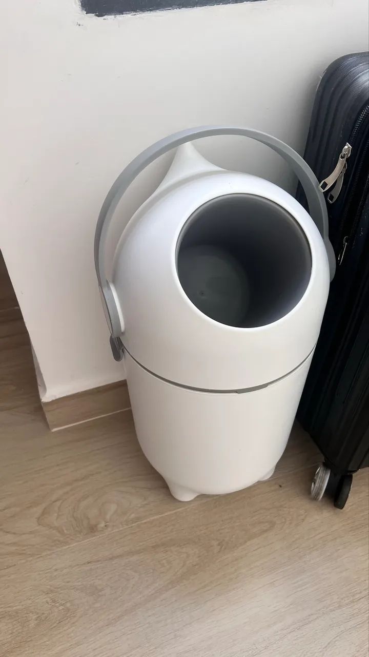 Lixeira Antiodor para fraldas
