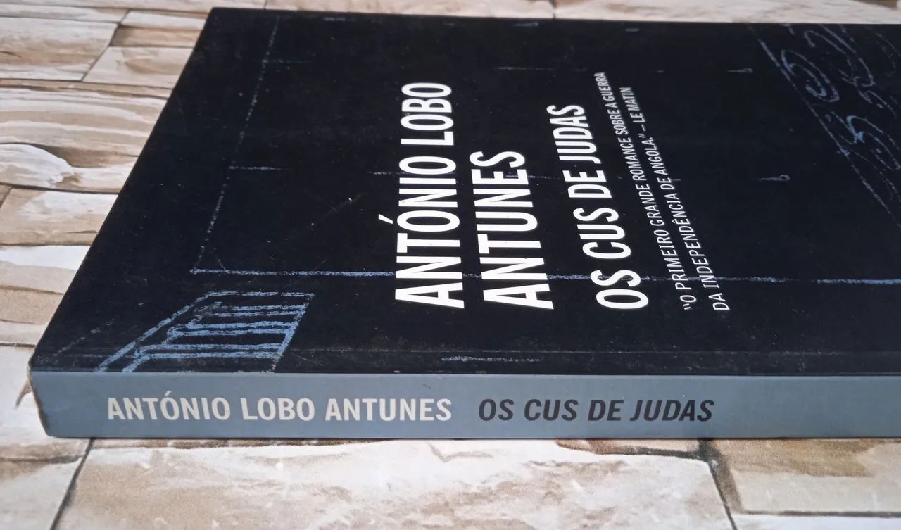 Os Cús de Judas, de António Antunes. Editora Objetiva, 2003. - Foto 5