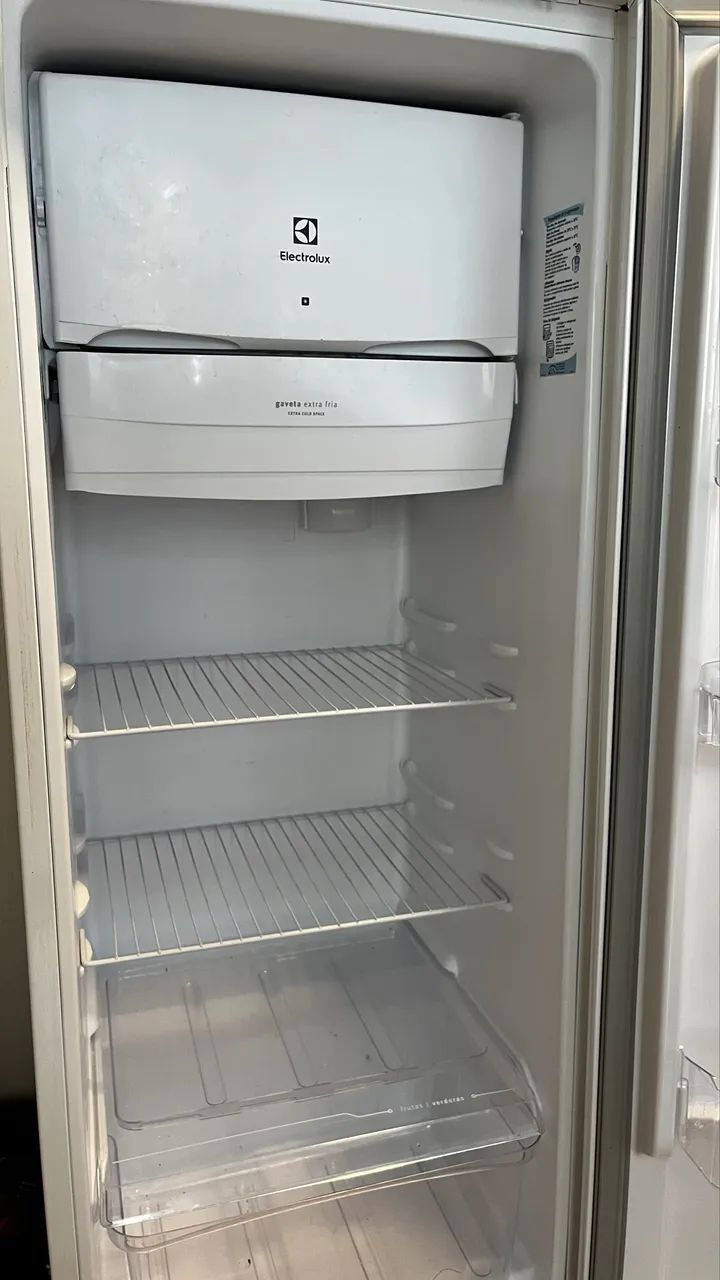 Geladeira Electrolux RE31  - Foto 5