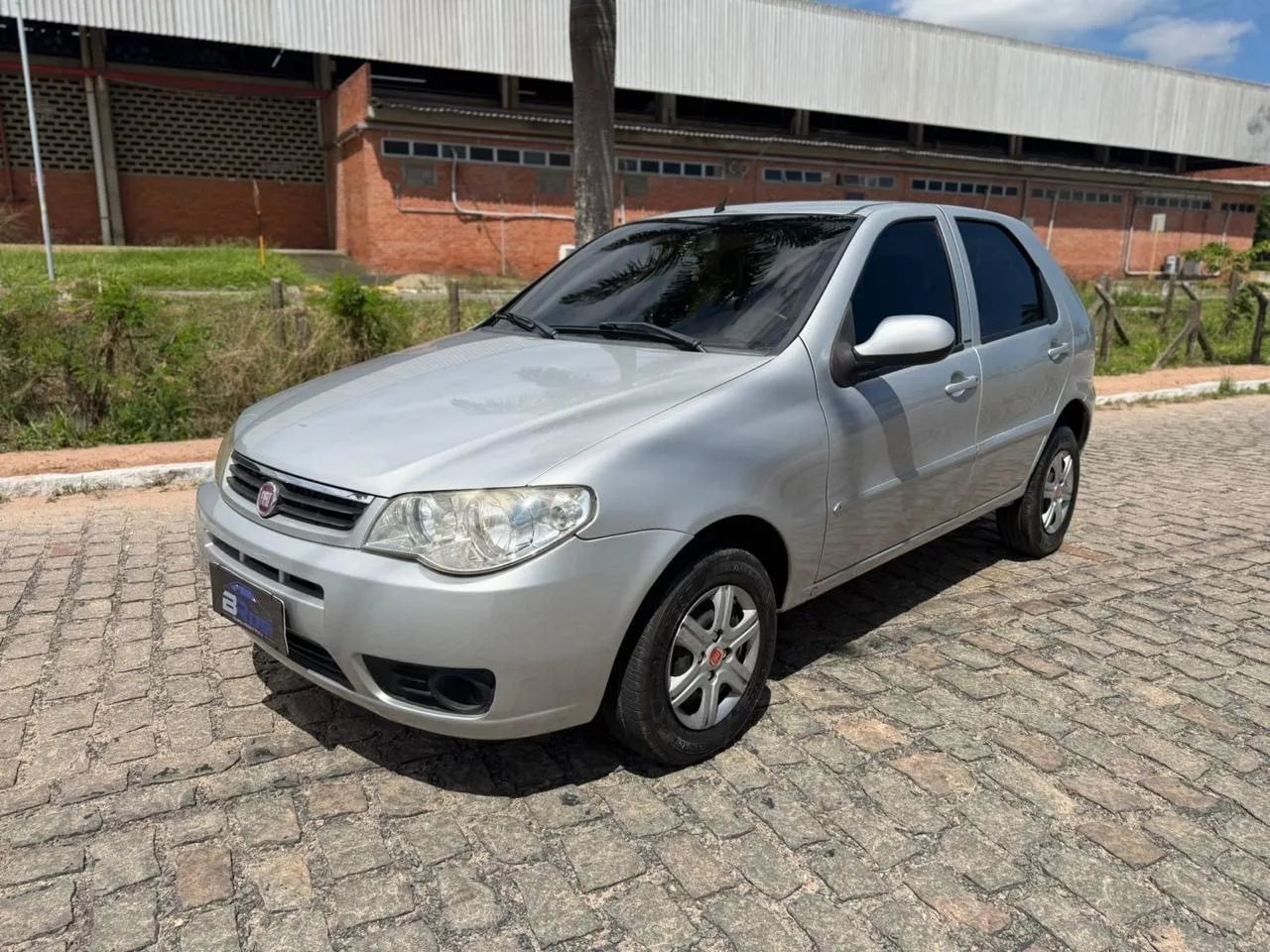 Fiat Palio Palio Celebration 1.0 Fire Flex 8V 4p 2014