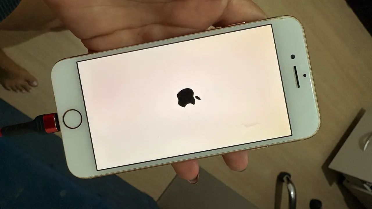 iPhone 8 para retirada de peças - Foto 4