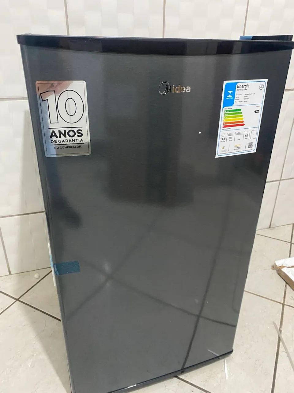 Frigobar Midea Inox 93L