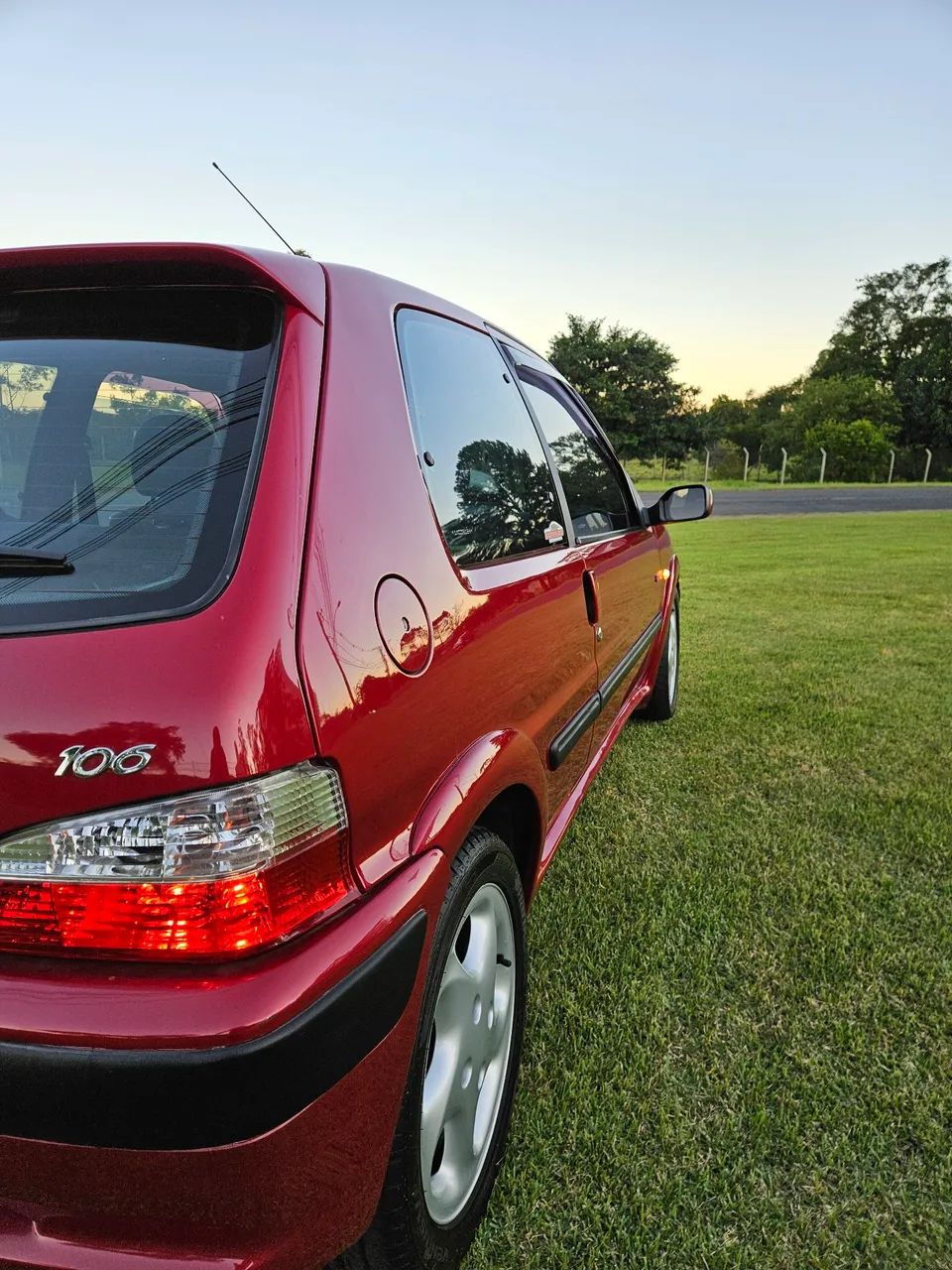 Peugeot 106 Soleil 1.0 3P 2000 - Foto 2