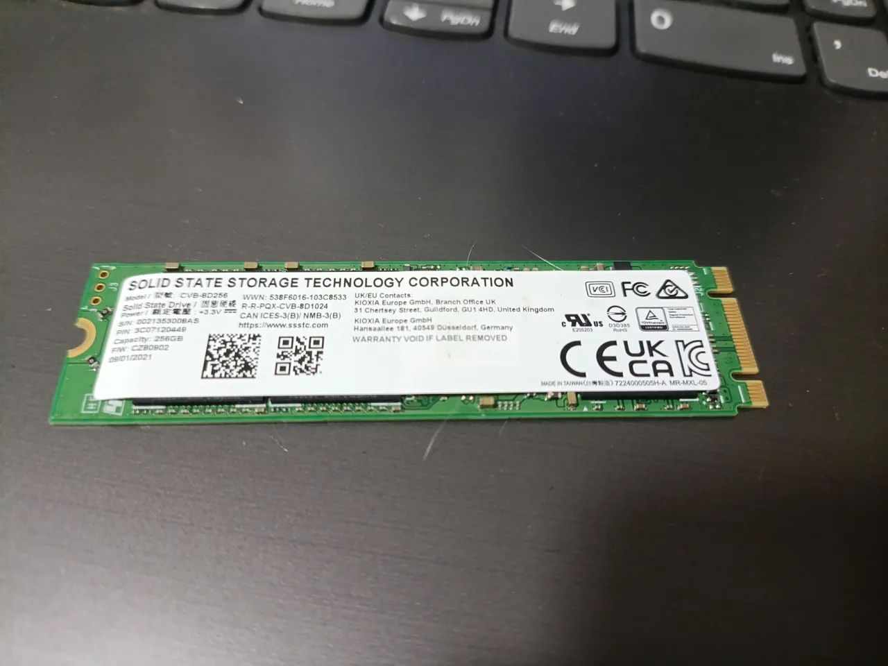 M2 2 cortes 256 gb funcionando perfeitamente 