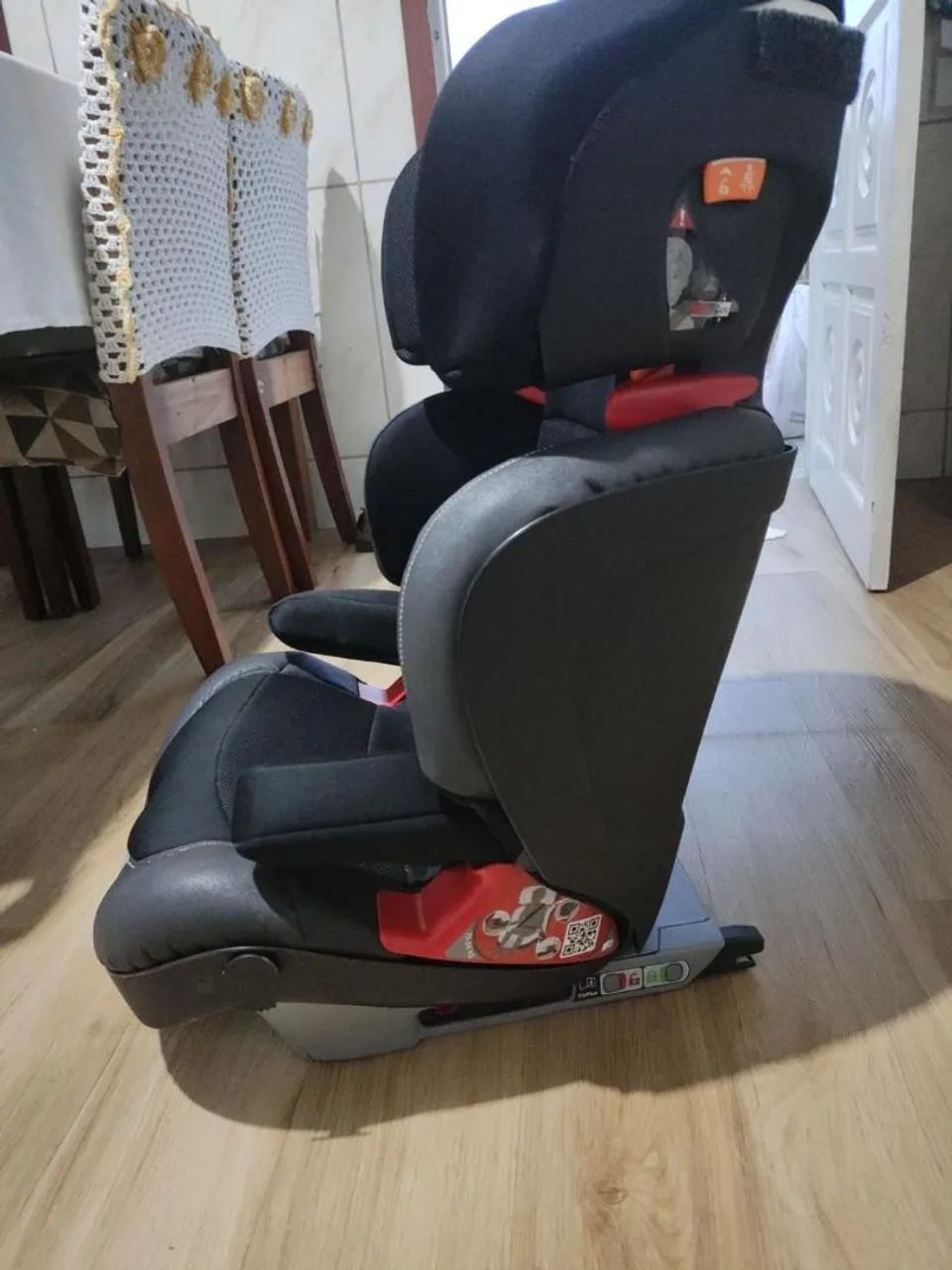 Cadeirinha Infantil Chicco - Ótimo Estado de Conservação ? - Foto 2