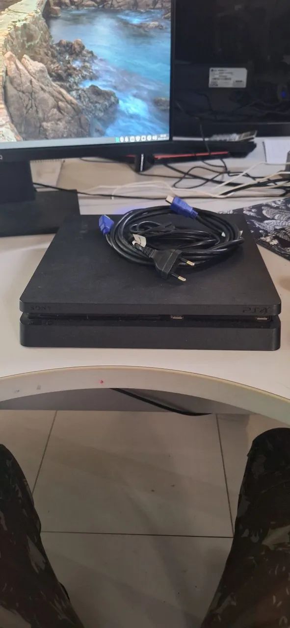 PS4 SLIM - Foto 2