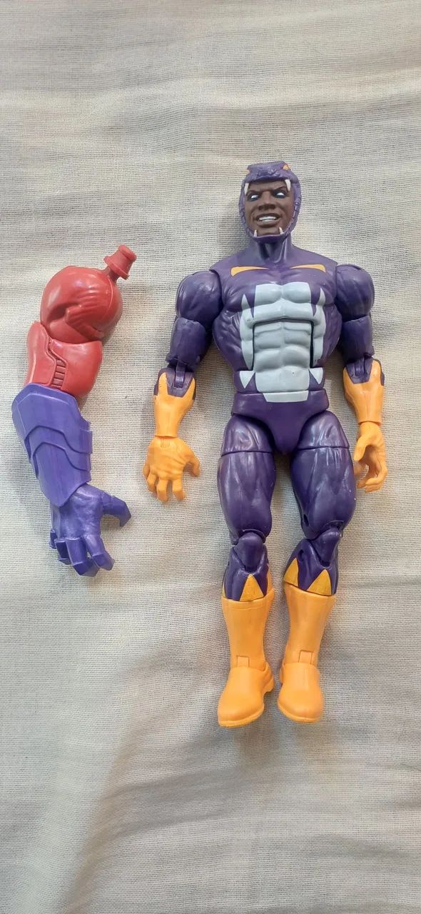 Marvel legends Wave Onslaught "antiga" - Foto 2