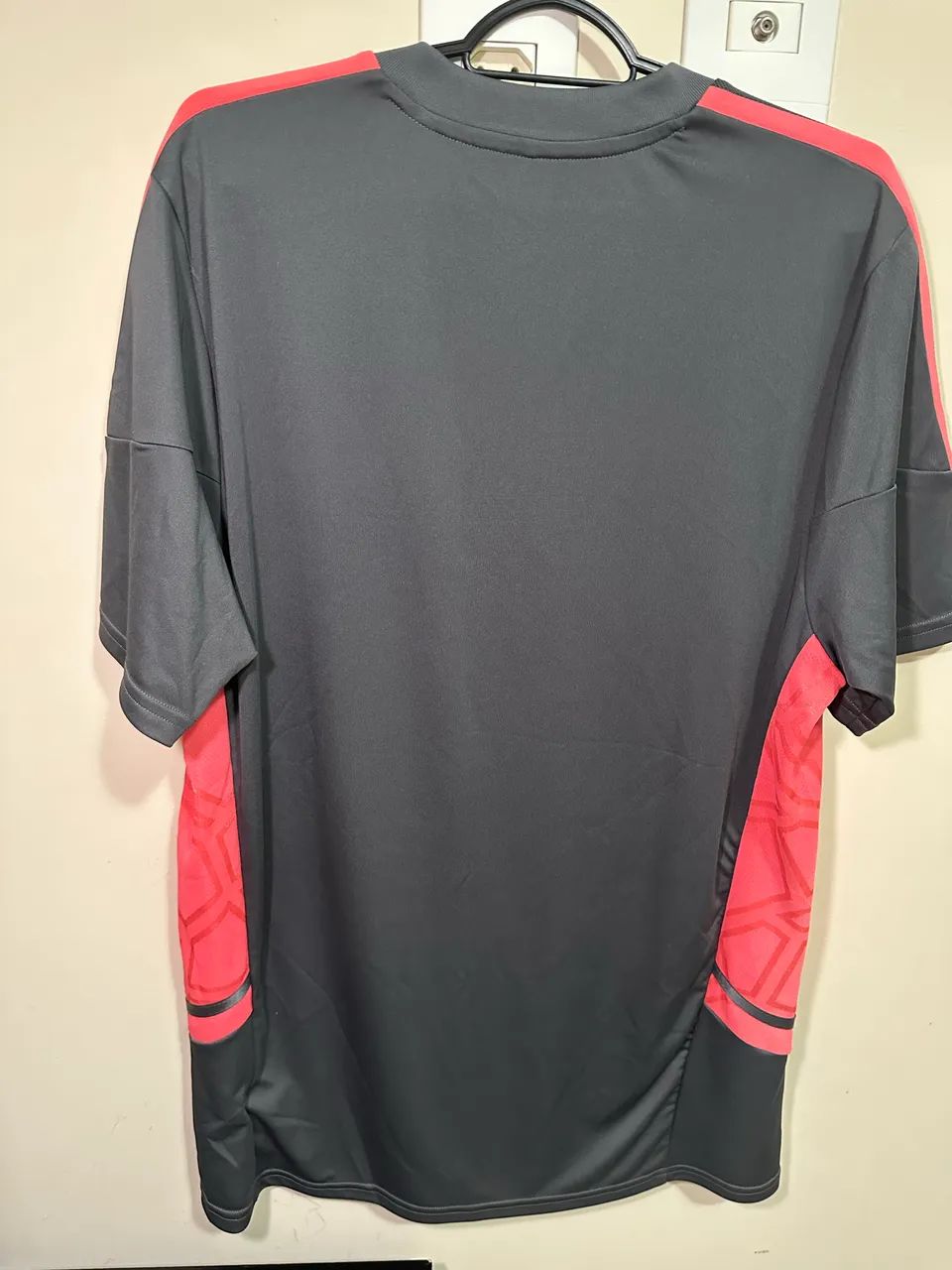 Camisa internacional adidas treino 2021 - Foto 3
