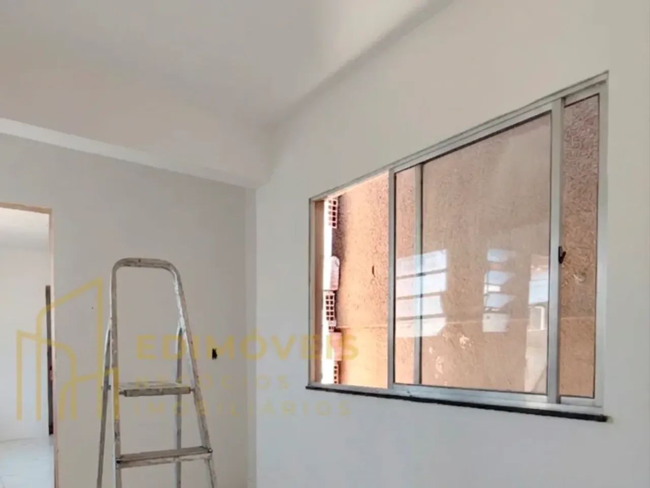 Casa com suíte em Jardim Marilândia: conforto e praticidade para você! - Foto 4