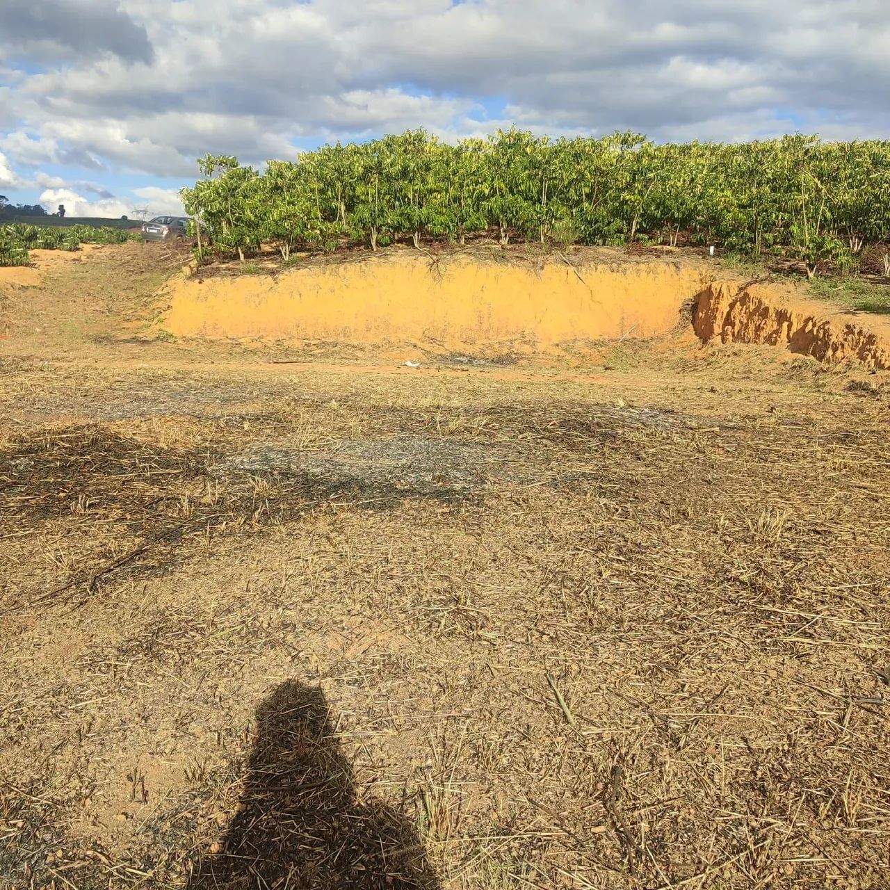 Lote a venda pronto pra construir 