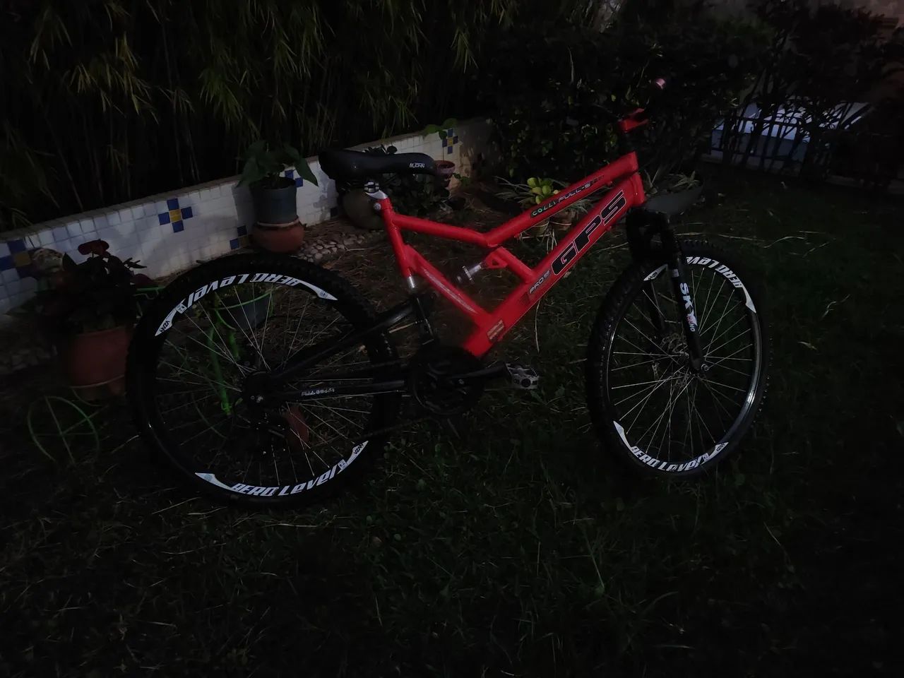 Bicicleta GPS vermelha - Foto 3