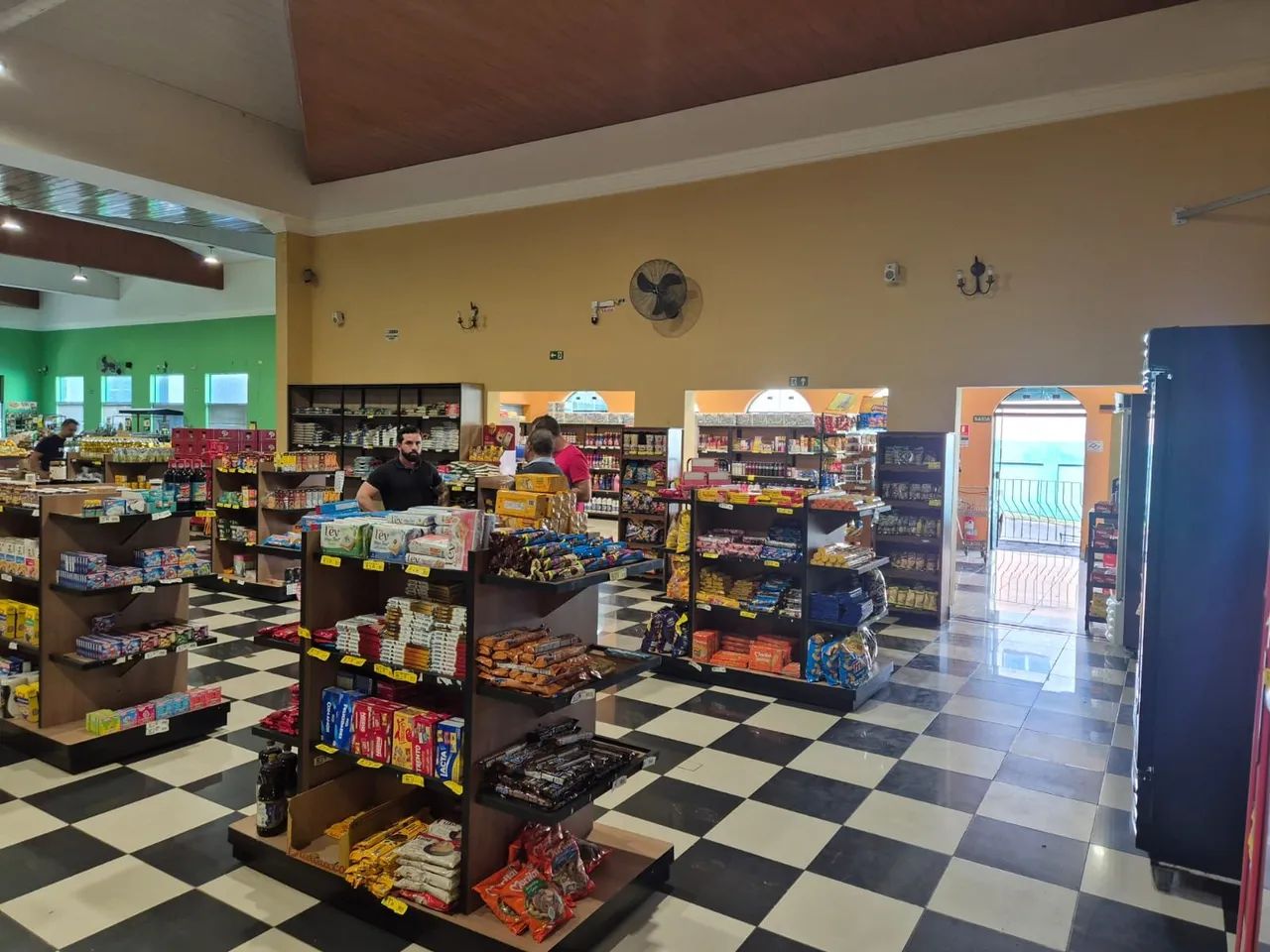 HORTIFRUT,MERCADO E AÇOUGUE A VENDA  - Foto 5