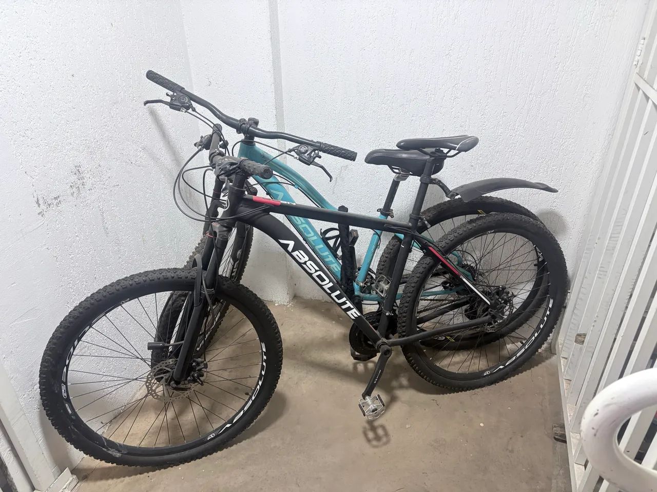 Bike Absolute Nero preta aro 29
