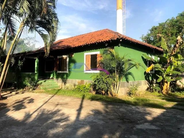 CASA LINEAR RÚSTICA COM 3 QUARTOS EM VARGEM PEQUENA