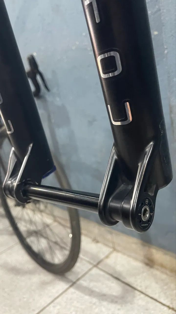 Suspensão Manitou Machete boost - Foto 5