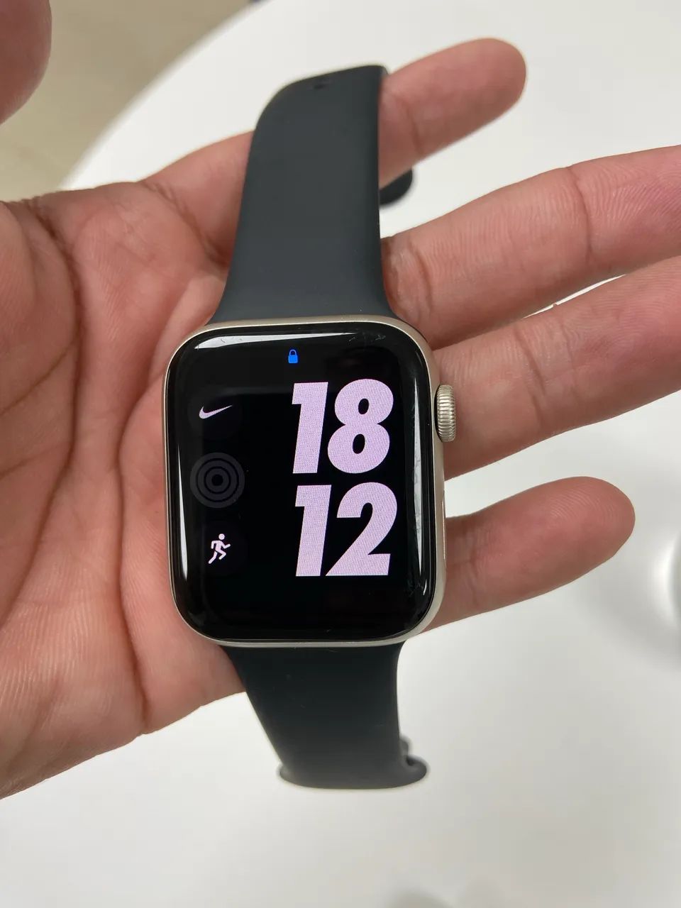 (EXCELENTE) Apple Watch SE 2 - 44mm - Starlight - Foto 2