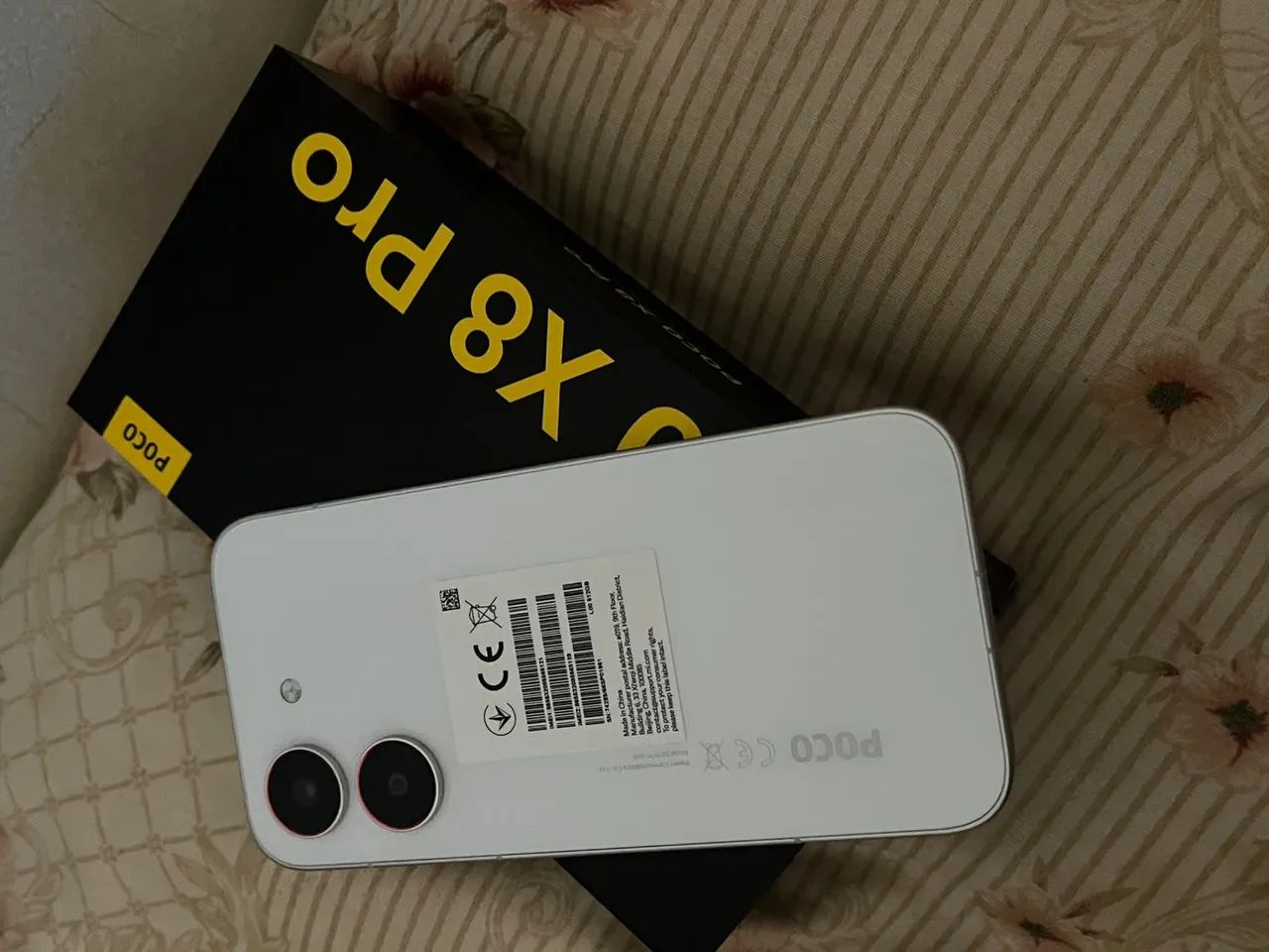 POCO X8 PRO 