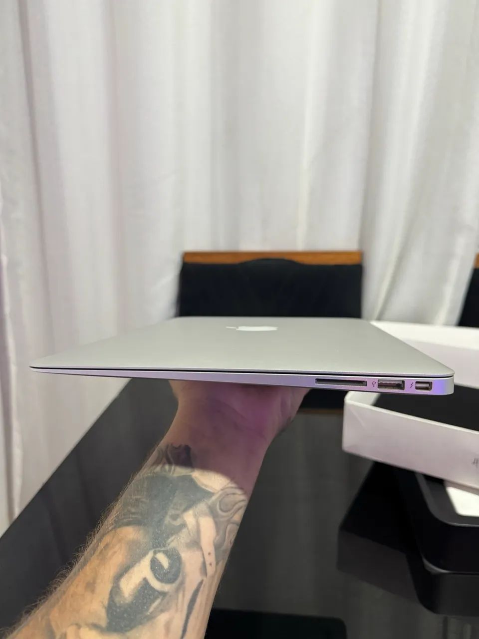 Apple MacBook Air i5 SSD512GB 8GB ノートPC MacBook Air Core I5 SSD 512GB/ 8 Ram - Notebooks - Porto Novo, São