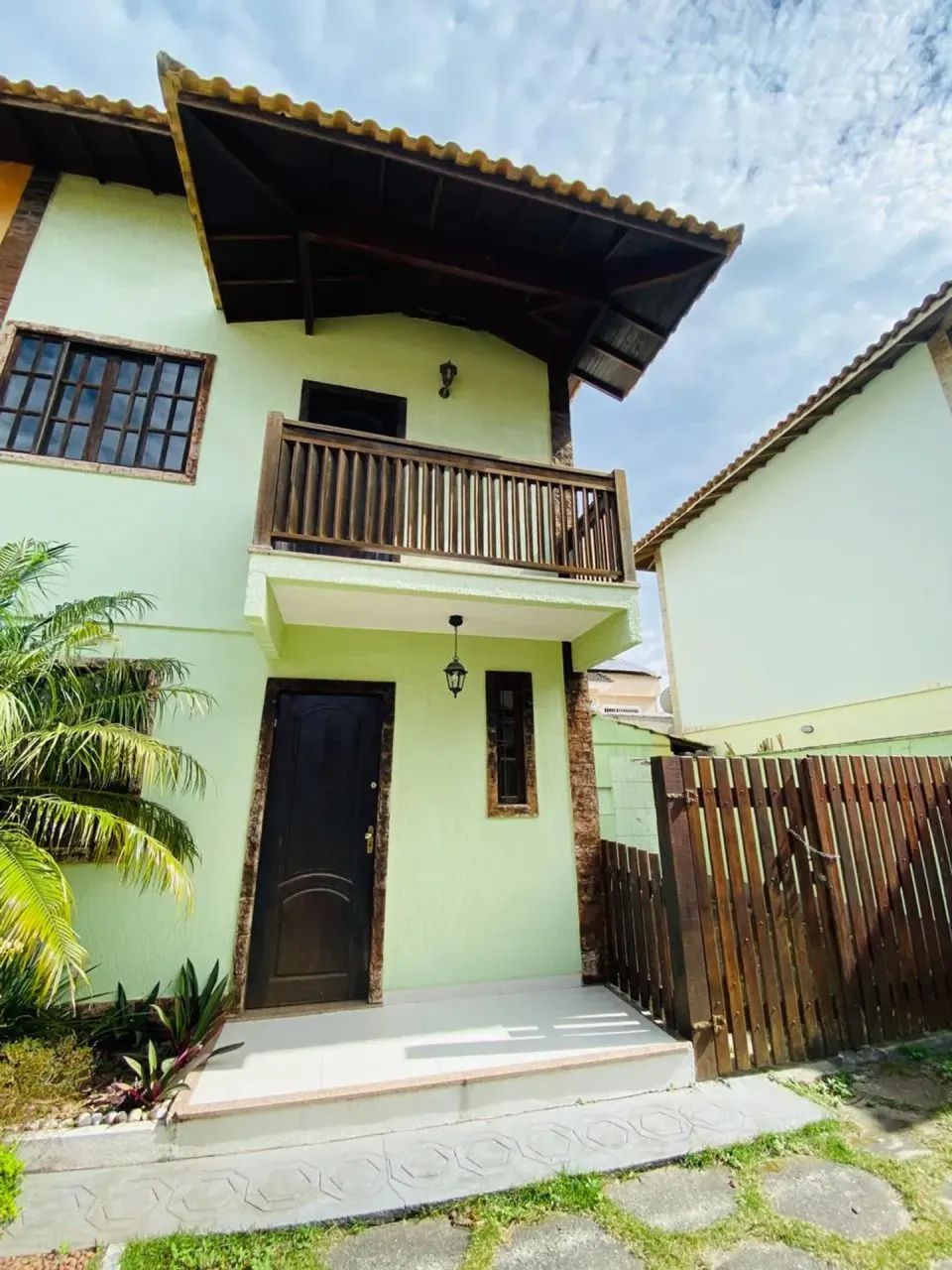 Duplex em pequeno Condomínio - Foto 3
