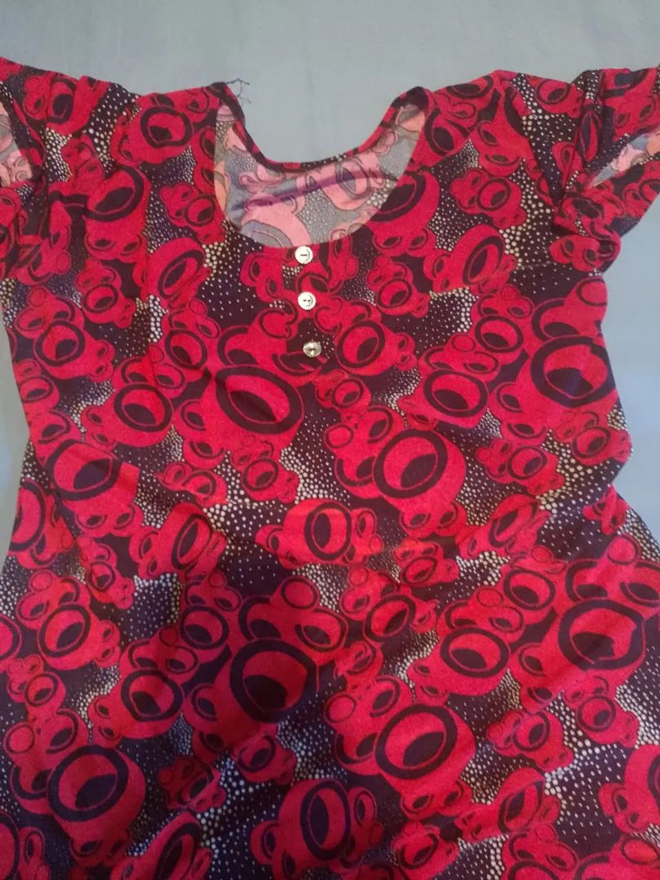 Vestido estampado vermelho G - Foto 4