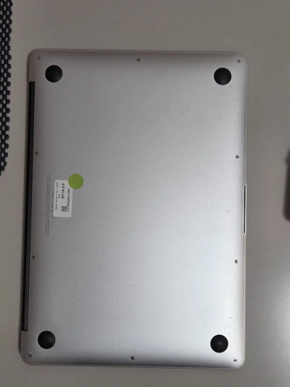 MacBook Air 13 2017 - Intel Core i5 - 8GB RAM - SSD 128GB